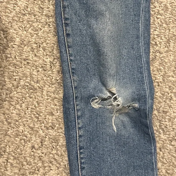 Jeans - Picture 3 of 4